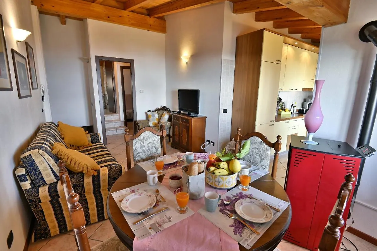 Apartment Appartamento Maja - Theater Home Tignale Italy
